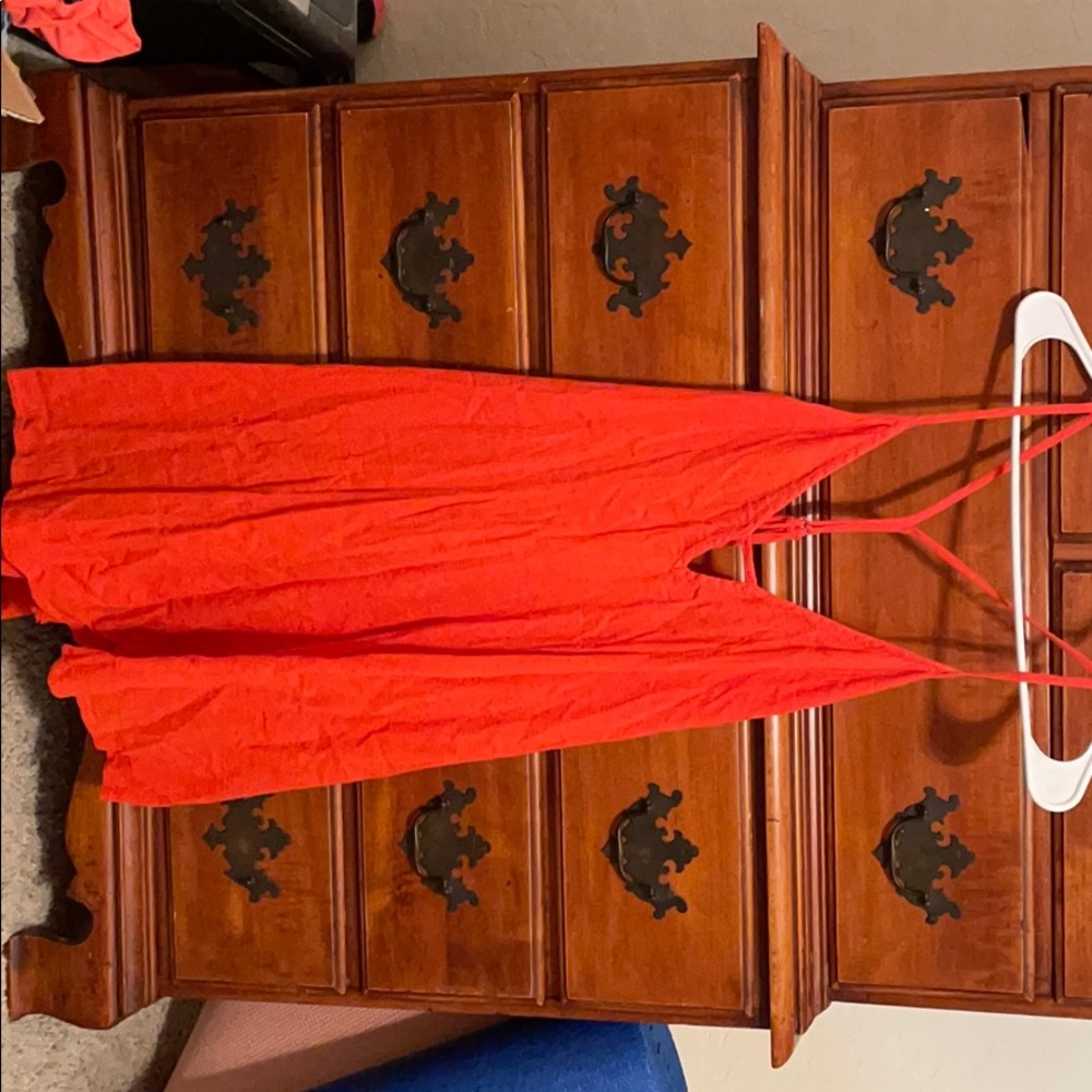 Tank top. - Picture 2 of 6